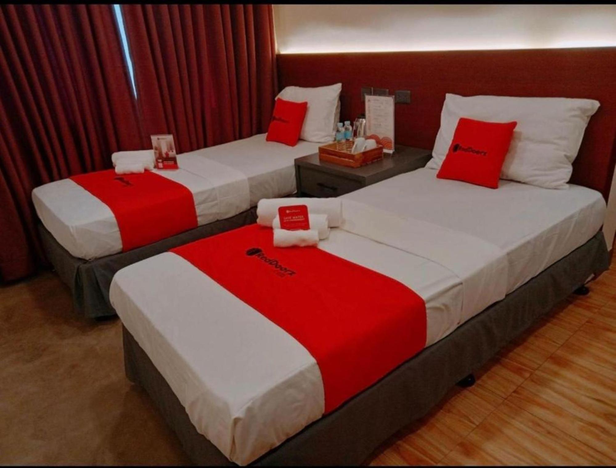 Reddoorz Plus @ Toshiko Boutique Hotel Koronadal City Kültér fotó